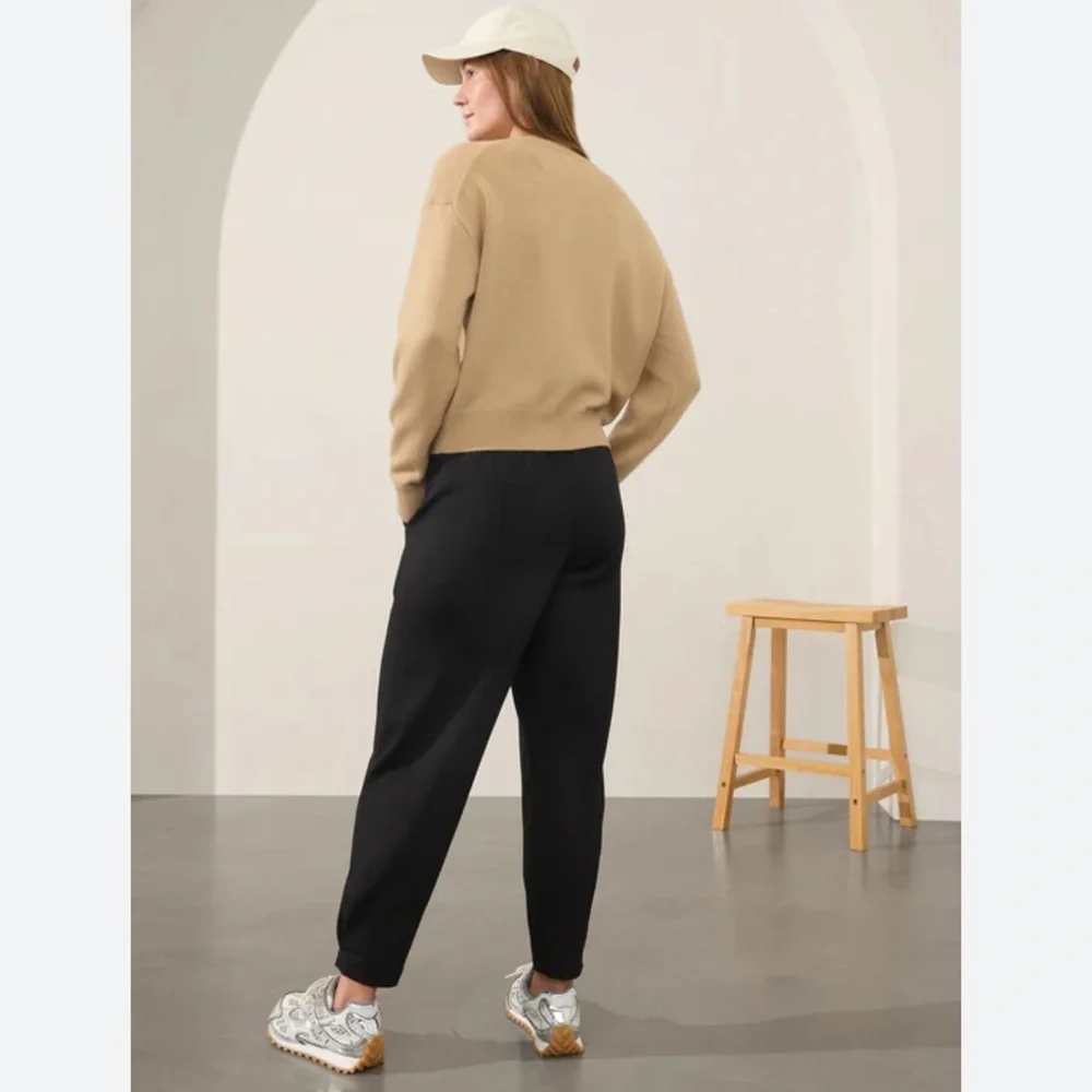 Athleta Alpine Crewneck tan cropped Sweater, XS - Picture 2 of 7